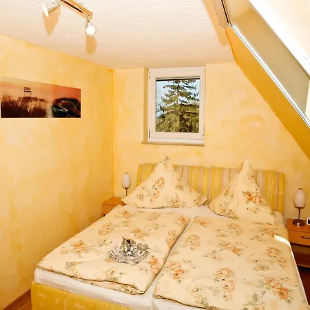 Stylish In Kaegsdorf, Cleaning Included *